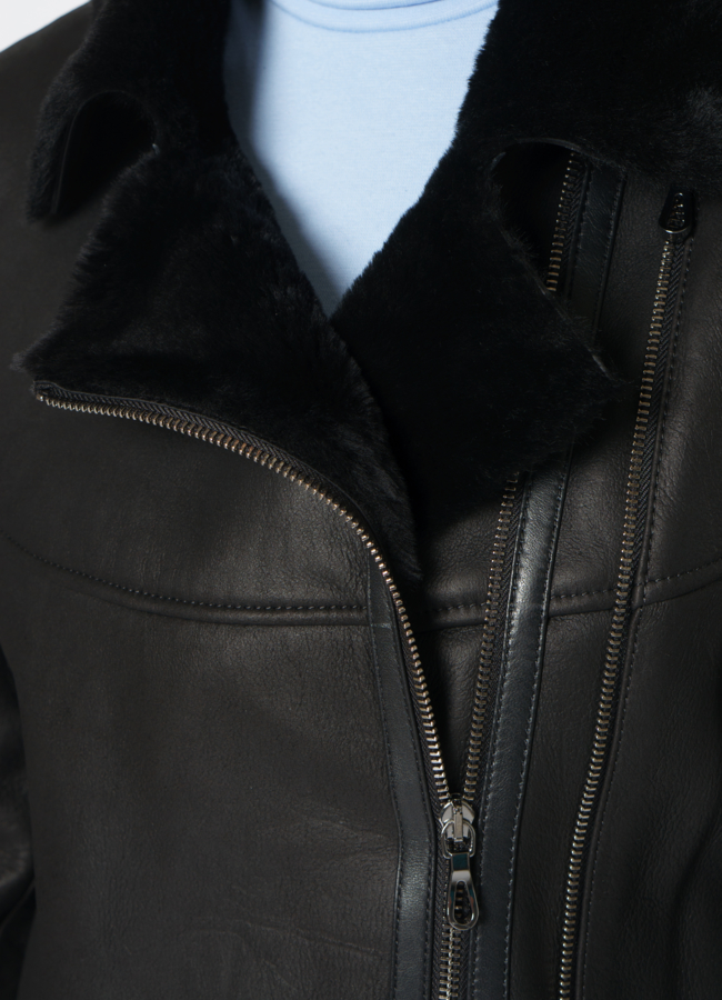 Удлиненная дубленка из овчины черного цвета модель № 5916 универмаг малина