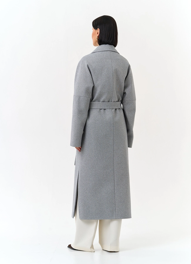 фото Женское пальто с английским воротником модель № 31210