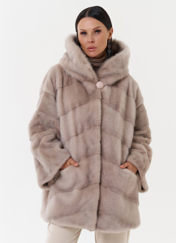 Шуба из норки с капюшоном Шуба из норки с капюшоном