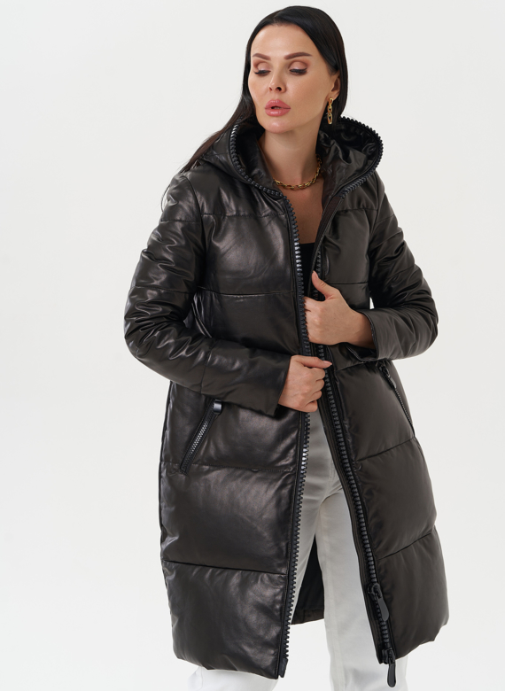 Кожаный пуховик с капюшоном
