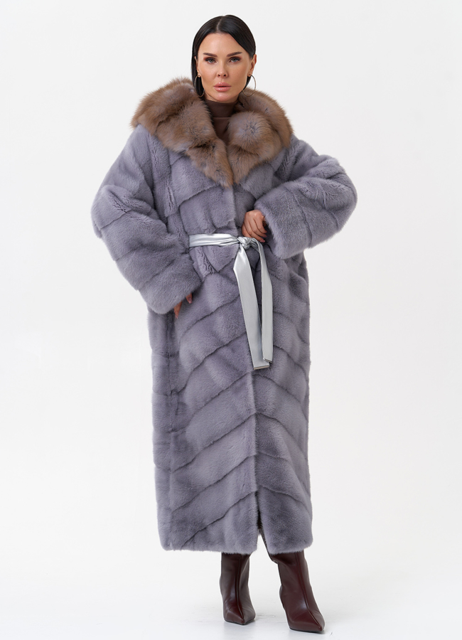 Норковая шуба с капюшоном из меха куницы модель № 27567 меха малина