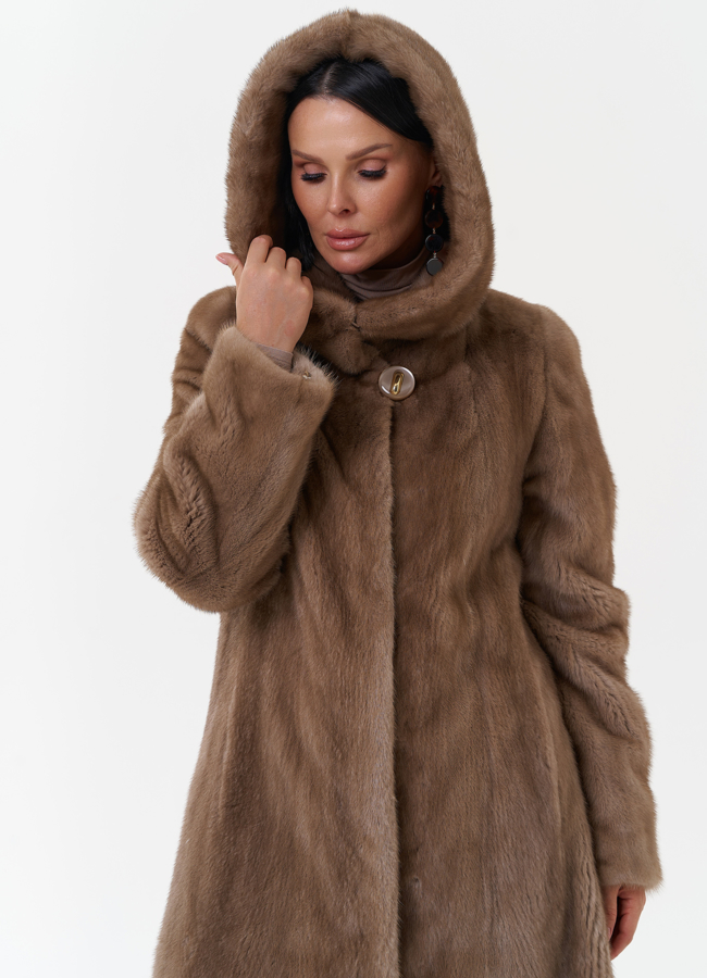 Норковая шуба балетка с капюшоном модель № 29463 универмаг малина