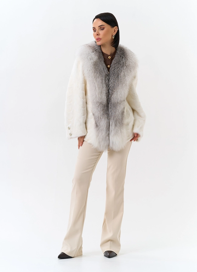 Шуба из норки с отделкой из меха лисы модель № 32205 в кредит фото