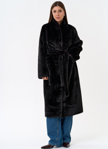Женское пальто из эко меха с воротником шаль