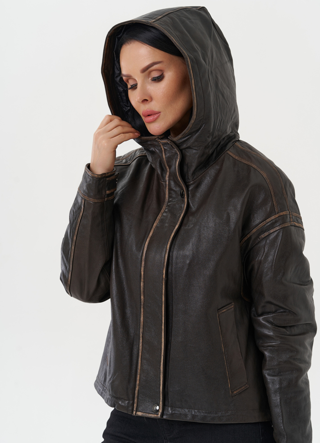 Куртка из натуральной кожи с капюшоном модель № 28115 универмаг малина