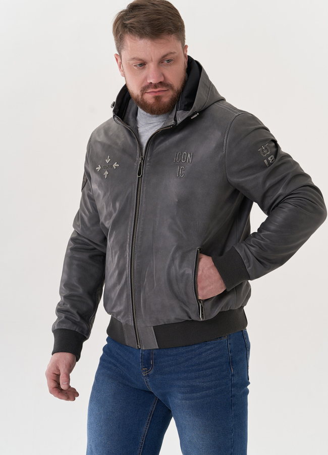 Мужская кожаная куртка 