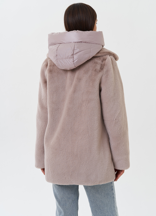 Женский пуховик из эко меха с манишкой модель № 27747 универмаг малина