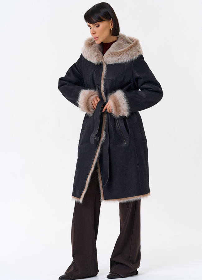 Женская натуральная дубленка с капюшоном модель № 31927 в рассрочку